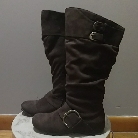 Maurices Shoes - Maurices Vicki boot in dark brown suede - 6 1/2